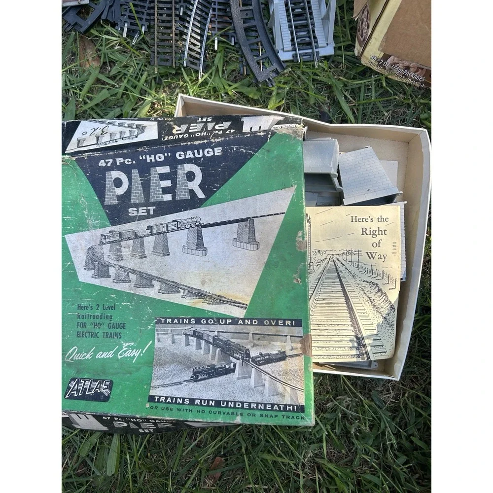 Vintage Model Train Trestle Track & Bridge Lot Plasticville Lionel K Line Etc